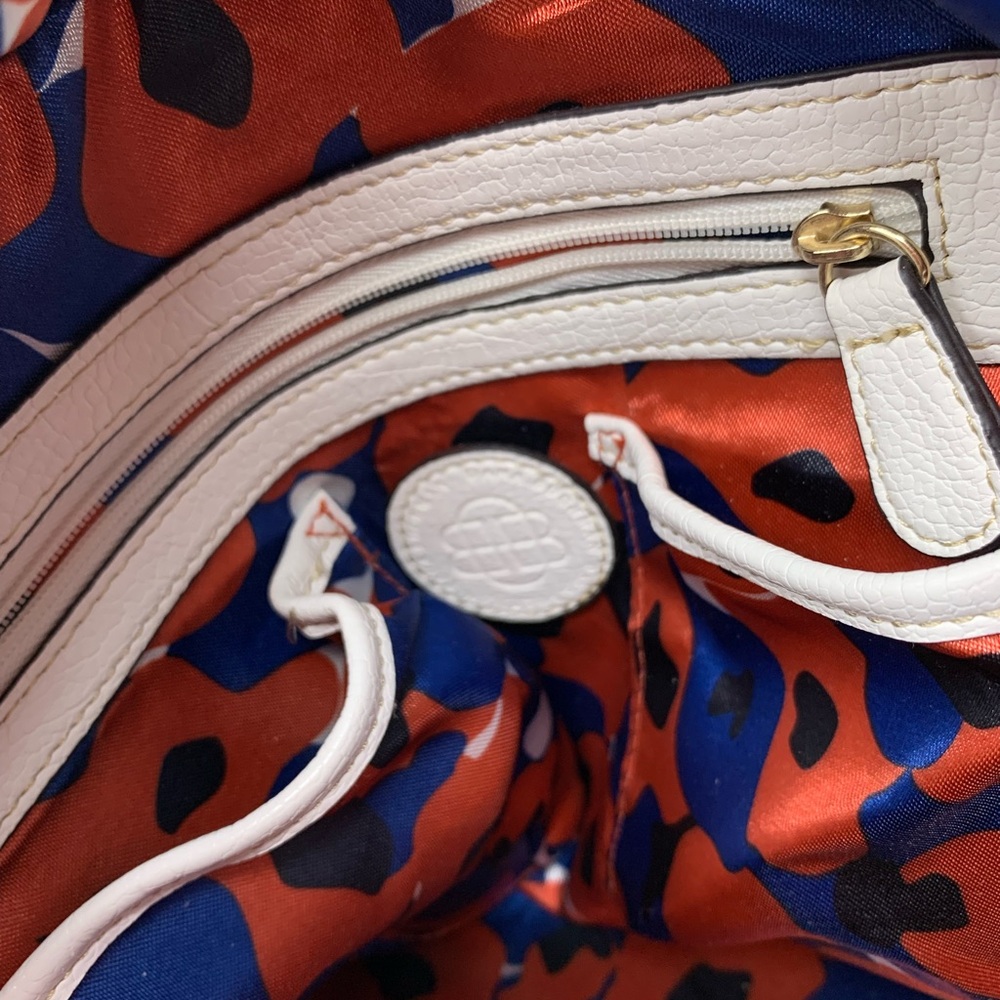 White Leather Handbag - Picture 8 of 11